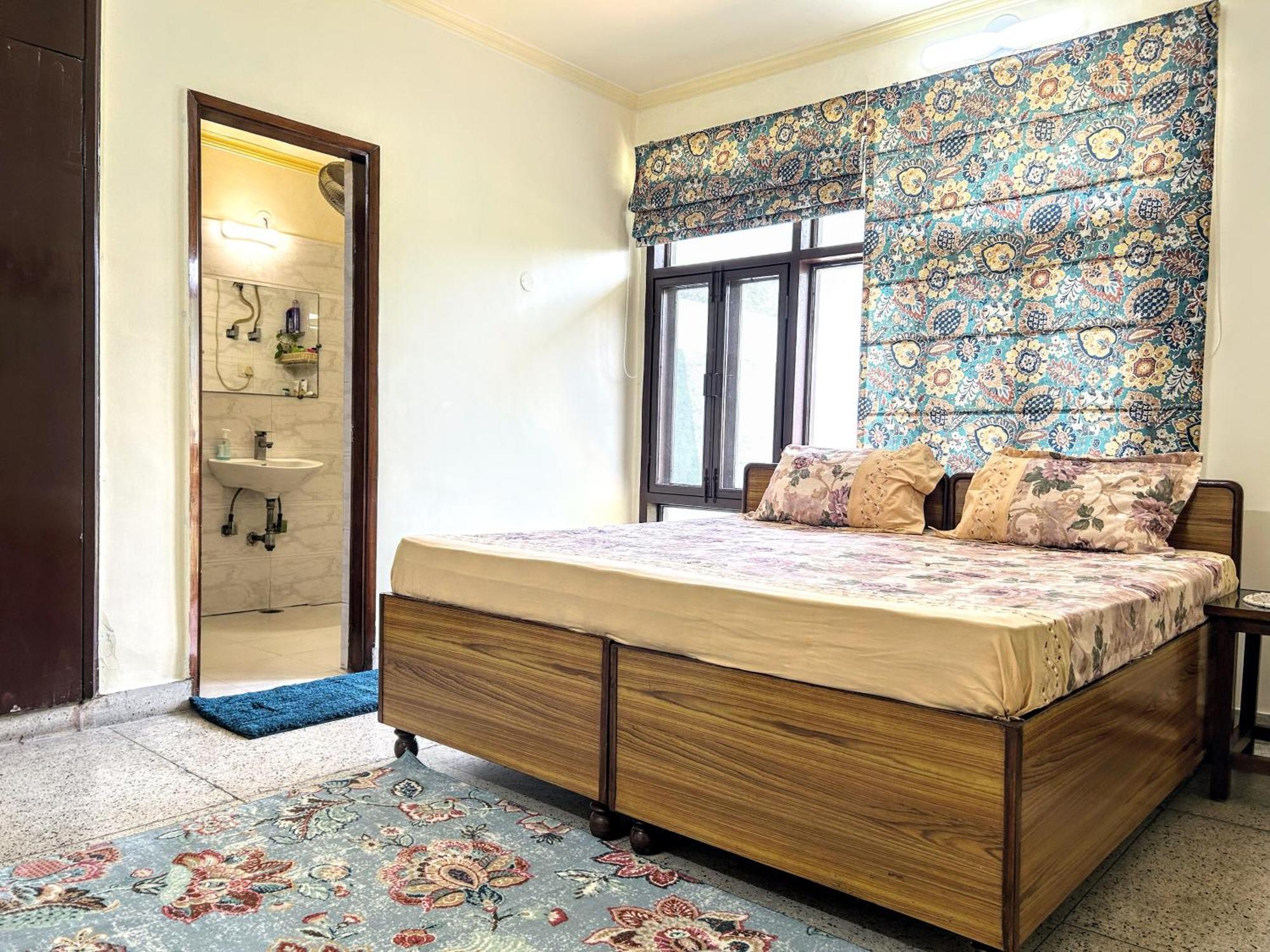 The Pearl Of Nature By Nyra * New Delhi